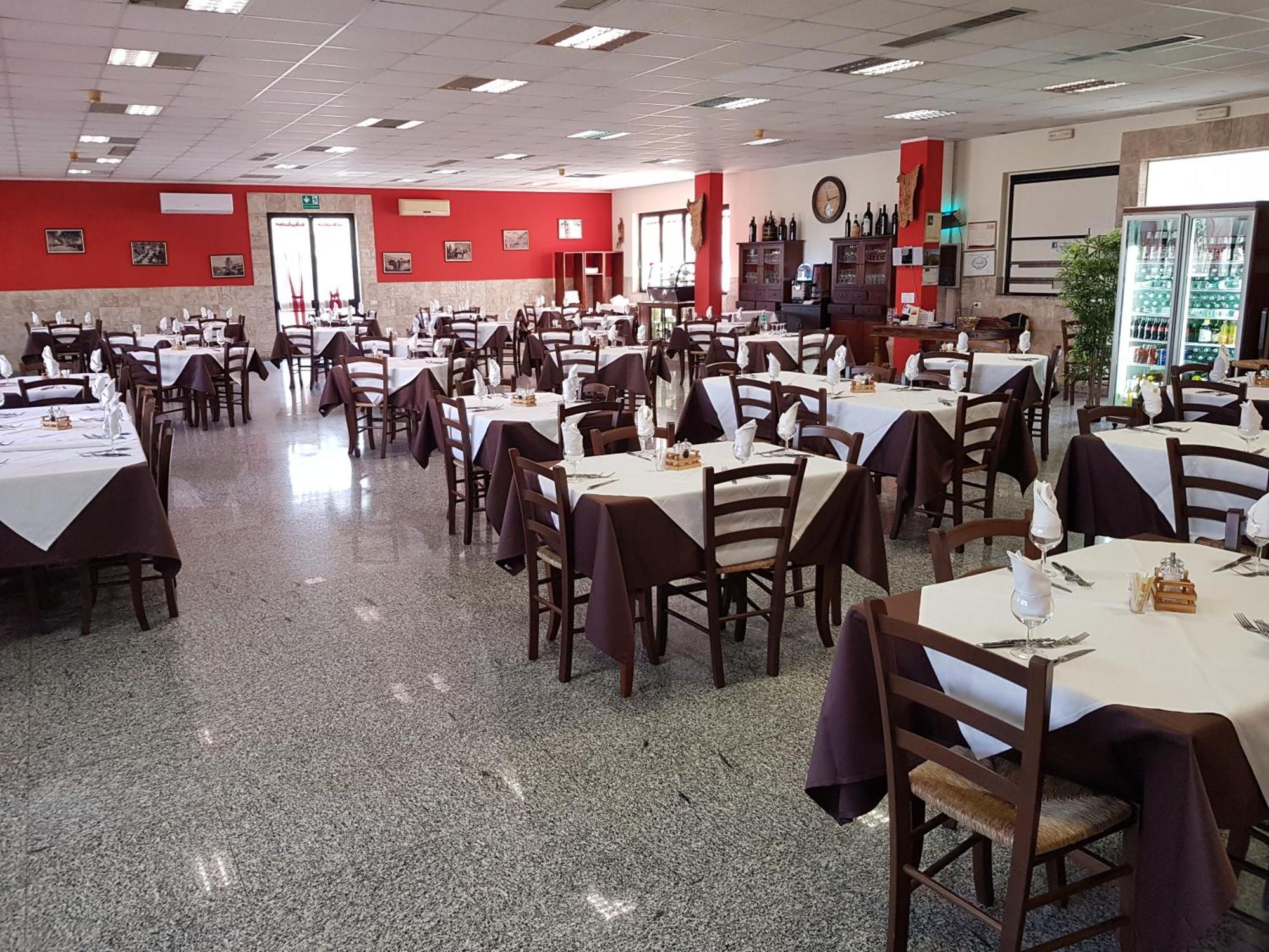 L Anfora Hotel Tramatza Bagian luar foto