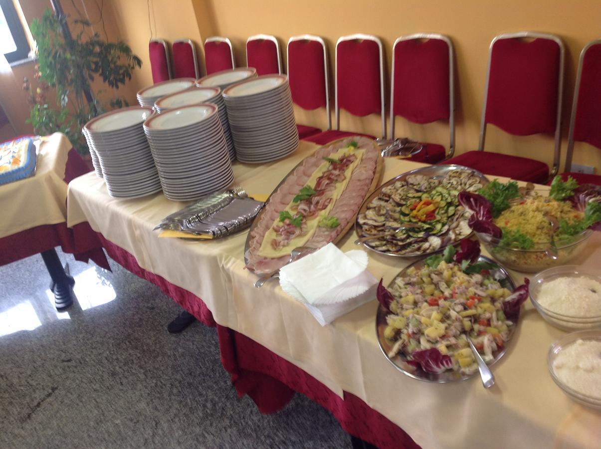 L Anfora Hotel Tramatza Bagian luar foto